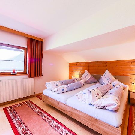 Bauernhaus Auer Längenfeld Esterno foto
